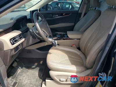 Zdjęcie 7 z 11 samochodu: 2023 LINCOLN NAUTILUS RESERVE VIN:2LMPJ8K91PBL10995 - miniatura