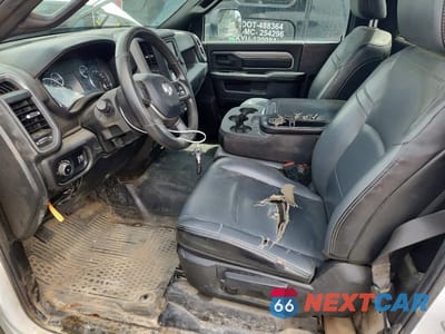 Zdjęcie 7 z 12 samochodu: 2022 RAM 2500 TRADESMAN VIN:3C7WR5AJ9NG253778 - miniatura