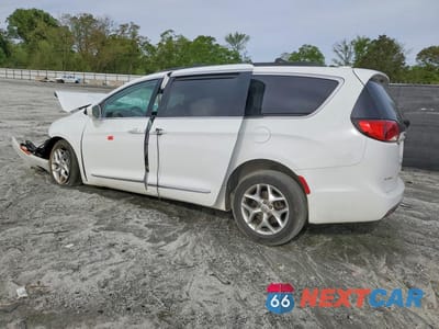 Drugie zdjęcie samochodu z przodu: 2017 CHRYSLER PACIFICA TOURING L VIN:2C4RC1BGXHR810221 - miniatura