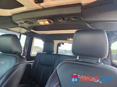 Zdjęcie 10 z 13 samochodu: 2018 JEEP WRANGLER UNLIMITED SAHARA VIN:1C4BJWEG7JL816833 - miniatura