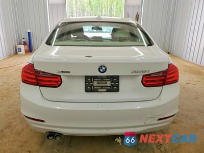 Zdjęcie 6 z 12 samochodu: 2013 BMW 328 XI VIN:WBA3B3C58DF542480 - miniatura