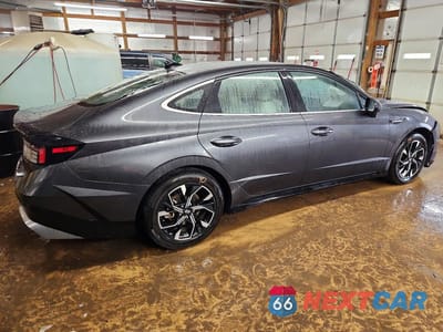 Trzecie zdjęcie samochodu z tyłu: 2024 HYUNDAI SONATA SEL VIN:KMHL64JA8RA370691 - miniatura