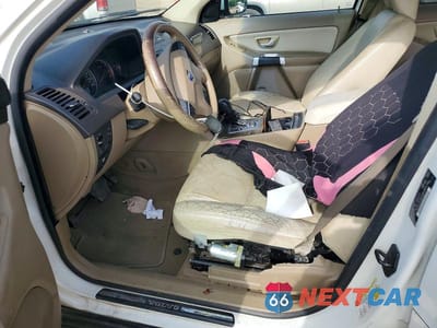Zdjęcie 7 z 12 samochodu: 2010 VOLVO XC90 3.2 VIN:YV4982CY6A1562247 - miniatura