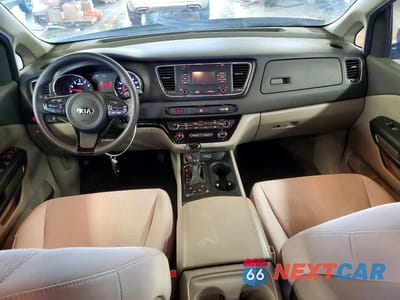 Zdjęcie 8 z 12 samochodu: 2016 KIA SEDONA LX VIN:KNDMB5C10G6197658 - miniatura