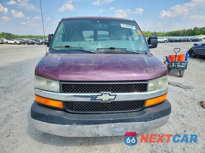 Piąte zdjęcie samochodu w środku: 2005 CHEVROLET EXPRESS G1500 VIN:1GNFG15T651248177 - miniatura