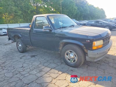 Czwarte zdjęcie samochodu z boku: 1994 DODGE DAKOTA VIN:1B7FL26X8RW115666 - miniatura