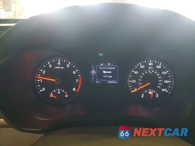 Zdjęcie 9 z 12 samochodu: 2018 KIA OPTIMA LX VIN:5XXGT4L32JG231727 - miniatura