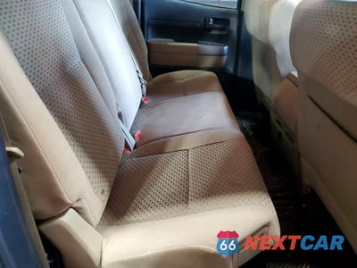 Zdjęcie 10 z 12 samochodu: 2012 TOYOTA TUNDRA DOUBLE CAB SR5 VIN:5TFUM5F1XCX031111 - miniatura