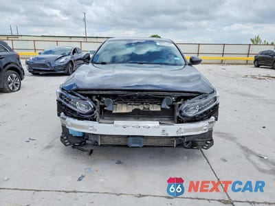 Piąte zdjęcie samochodu w środku: 2019 HONDA ACCORD SPORT VIN:1HGCV1F39KA006268 - miniatura