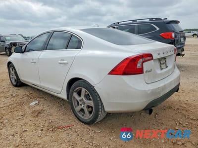 Drugie zdjęcie samochodu z przodu: 2013 VOLVO S60 T5 VIN:YV1612FS3D2184348 - miniatura