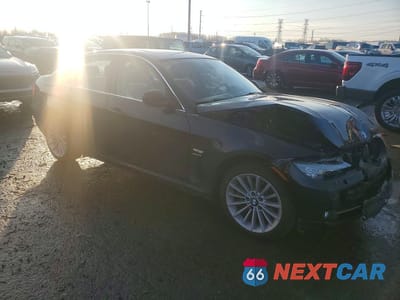Czwarte zdjęcie samochodu z boku: 2010 BMW 335 XI VIN:WBAPL3C54AA407875 - miniatura