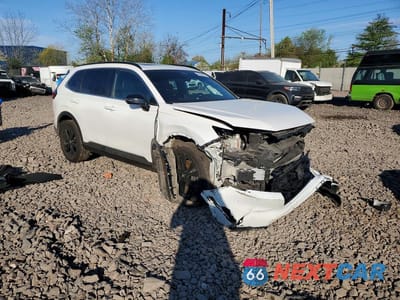 Czwarte zdjęcie samochodu z boku: 2023 HONDA CR-V SPORT TOURING VIN:5J6RS6H91PL002642 - miniatura