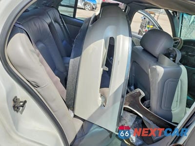 Zdjęcie 10 z 13 samochodu: 2000 BUICK PARK AVENUE VIN:1G4CW52K1Y4128108 - miniatura