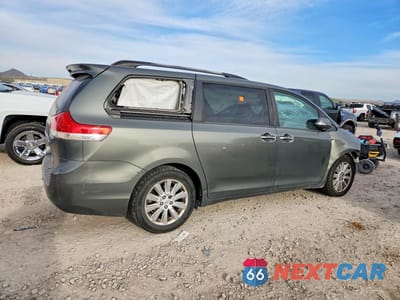 Trzecie zdjęcie samochodu z tyłu: 2013 TOYOTA SIENNA LIMITED 7-PASSENGER VIN:5TDYK3DCXDS293802 - miniatura