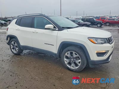 Czwarte zdjęcie samochodu z boku: 2020 JEEP COMPASS LIMITED VIN:3C4NJDCBXLT221779 - miniatura