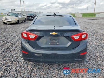 Zdjęcie 6 z 12 samochodu: 2018 CHEVROLET CRUZE LT VIN:1G1BE5SM5J7143471 - miniatura
