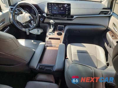 Zdjęcie 8 z 14 samochodu: 2022 TOYOTA SIENNA XLE VIN:5TDYRKEC1NS114813 - miniatura
