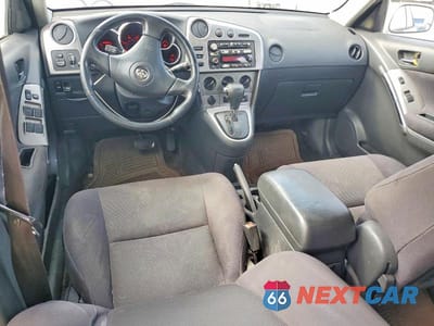Zdjęcie 8 z 12 samochodu: 2003 TOYOTA COROLLA MATRIX XR VIN:2T1KR32E53C035779 - miniatura