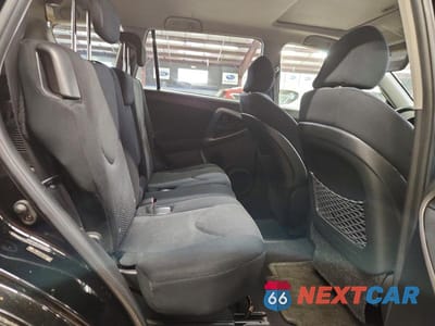 Zdjęcie 11 z 13 samochodu: 2006 TOYOTA RAV4 SPORT VIN:JTMBD32V765015632 - miniatura