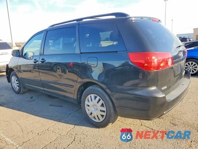 Drugie zdjęcie samochodu z przodu: 2010 TOYOTA SIENNA LE 7-PASSENGER VIN:5TDKK4CC5AS327184 - miniatura