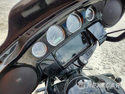 Zdjęcie 7 z 8 samochodu: 2019 HARLEY DAVIDSON FLHXS STREET GLIDE SPECIAL VIN:1HD1KRP11KB615518 - miniatura