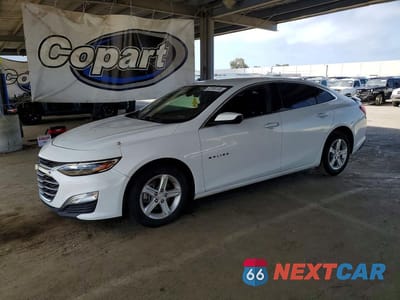2020 CHEVROLET MALIBU RS 1G1ZG5STXLF048204 - główne zdjęcie licytacji z USA - miniatura