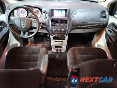 Zdjęcie 8 z 13 samochodu: 2014 DODGE GRAND CARAVAN SE VIN:2C4RDGBG0ER406002 - miniatura