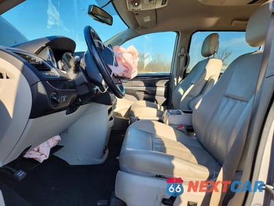 Zdjęcie 7 z 13 samochodu: 2014 CHRYSLER TOWN & COUNTRY TOURING VIN:2C4RC1BG1ER364844 - miniatura