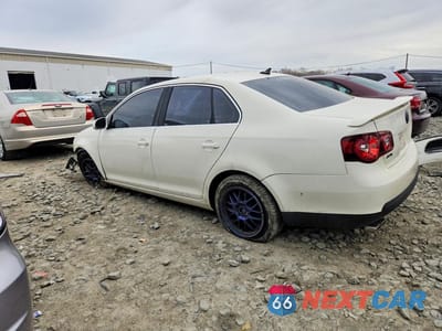 Drugie zdjęcie samochodu z przodu: 2008 VOLKSWAGEN JETTA SE VIN:3VWRZ71K78M086418 - miniatura