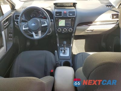 Zdjęcie 8 z 14 samochodu: 2018 SUBARU FORESTER 2.5I LIMITED VIN:JF2SJARC3JH459648 - miniatura
