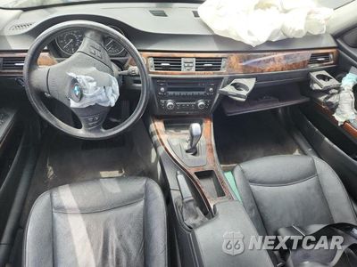 Zdjęcie 8 z 12 samochodu: 2011 BMW 328 XI VIN:WBAPK7C57BF088051 - miniatura