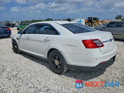 Drugie zdjęcie samochodu z przodu: 2016 FORD TAURUS POLICE INTERCEPTOR VIN:1FAHP2L83GG107031 - miniatura