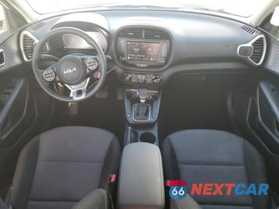 Zdjęcie 8 z 12 samochodu: 2023 KIA SOUL LX VIN:KNDJ23AU2P7894196 - miniatura