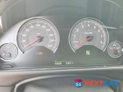 Zdjęcie 9 z 13 samochodu: 2020 BMW M4 CS VIN:WBS3S7C06LAH85128 - miniatura