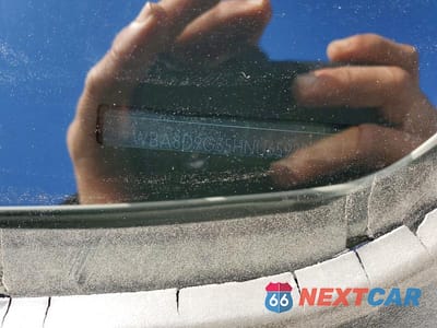 Zdjęcie 12 z 12 samochodu: 2017 BMW 330 XI VIN:WBA8D9G35HNU65929 - miniatura