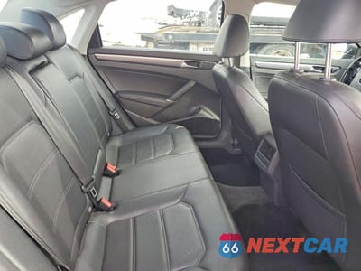 Zdjęcie 10 z 12 samochodu: 2016 VOLKSWAGEN PASSAT S VIN:1VWAT7A36GC054194 - miniatura