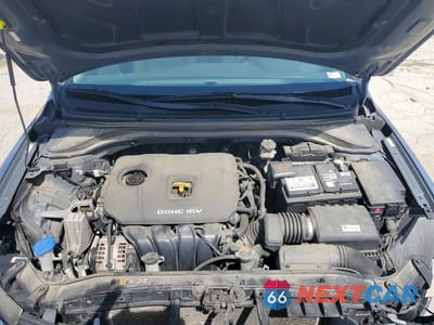 Zdjęcie 11 z 12 samochodu: 2017 HYUNDAI ELANTRA LIMITED VIN:KMHD84LF6HU263501 - miniatura
