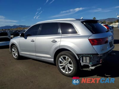 Drugie zdjęcie samochodu z przodu: 2017 AUDI Q7 PREMIUM VIN:WA1AAAF78HD009670 - miniatura