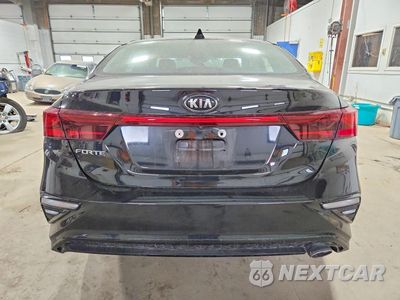 Zdjęcie 6 z 12 samochodu: 2019 KIA FORTE LXS VIN:3KPF24ADXKE073321 - miniatura