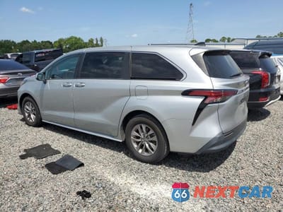 Drugie zdjęcie samochodu z przodu: 2021 TOYOTA SIENNA LE VIN:5TDKRKEC2MS033050 - miniatura