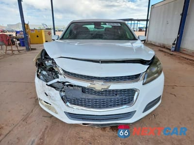 Piąte zdjęcie samochodu w środku: 2015 CHEVROLET MALIBU 1LT VIN:1G11C5SL0FF286060 - miniatura
