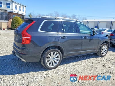 Trzecie zdjęcie samochodu z tyłu: 2016 VOLVO XC90 T6 VIN:YV4A22PK0G1032787 - miniatura