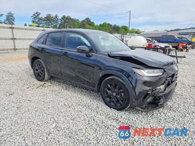 Czwarte zdjęcie samochodu z boku: 2024 HONDA HR-V SPORT VIN:3CZRZ2H52RM722101 - miniatura