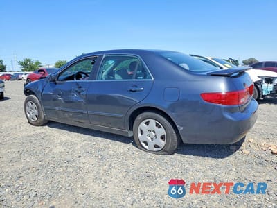 Drugie zdjęcie samochodu z przodu: 2005 HONDA ACCORD LX VIN:1HGCM56435A168243 - miniatura