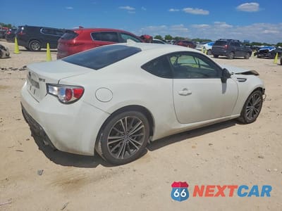 Trzecie zdjęcie samochodu z tyłu: 2015 SUBARU BRZ 2.0 PREMIUM VIN:JF1ZCAB18F9603086 - miniatura