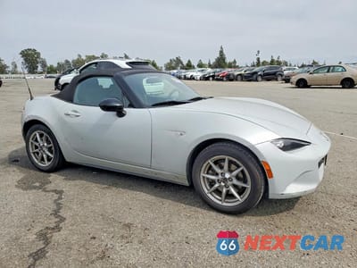 Czwarte zdjęcie samochodu z boku: 2016 MAZDA MX-5 MIATA SPORT VIN:JM1NDAB74G0109243 - miniatura