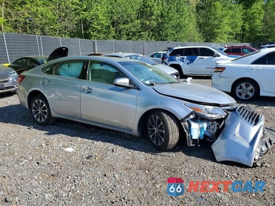 Czwarte zdjęcie samochodu z boku: 2018 TOYOTA AVALON XLE PREMIUM VIN:4T1BK1EB0JU268880 - miniatura