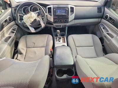 Zdjęcie 8 z 12 samochodu: 2015 TOYOTA TACOMA PRERUNNER V6 VIN:5TFJU4GN8FX068774 - miniatura
