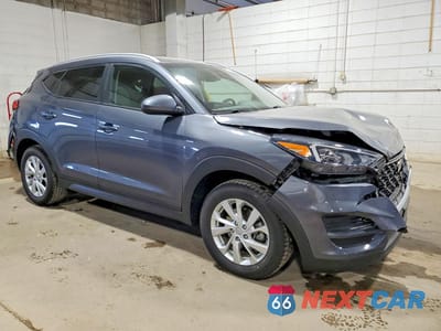 Czwarte zdjęcie samochodu z boku: 2019 HYUNDAI TUCSON VALUE VIN:KM8J3CA42KU985620 - miniatura