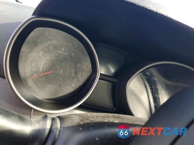 Zdjęcie 9 z 12 samochodu: 2016 HYUNDAI ELANTRA SE VIN:5NPDH4AE6GH727409 - miniatura